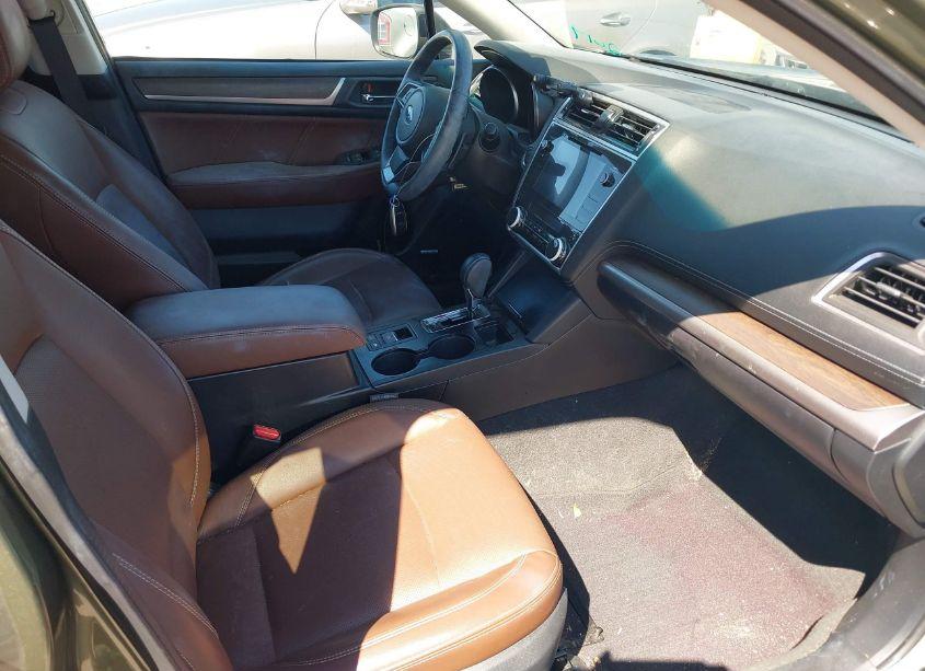 Photo 5 of 2019 Subaru Outback 2.5I TOURING (VIN 4S4BSATC3K3256709)