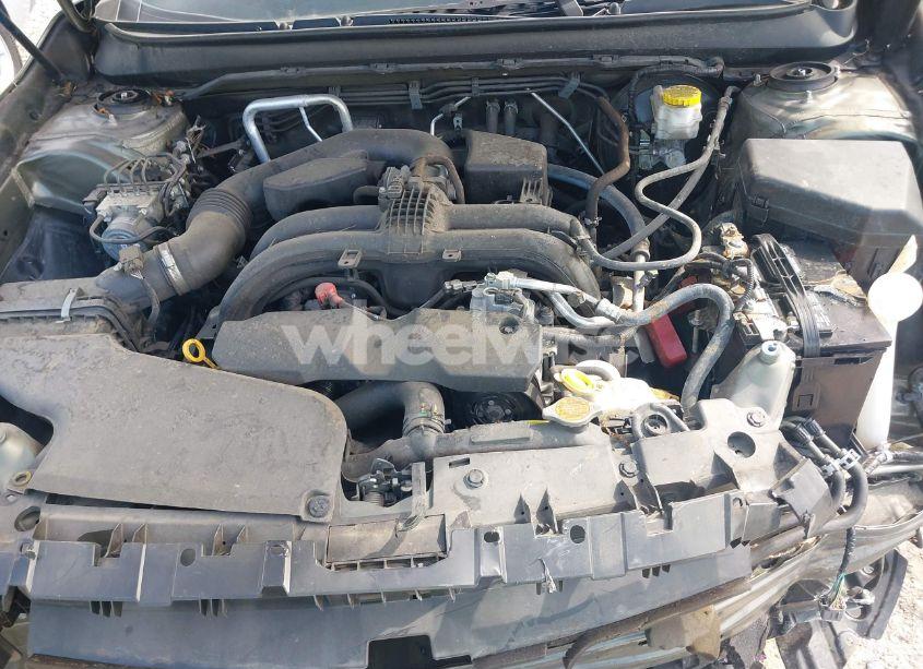 Photo 10 of 2018 Subaru Outback 2.5I TOURING (VIN 4S4BSATC4J3273162)