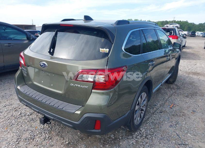 Photo 4 of 2018 Subaru Outback 2.5I TOURING (VIN 4S4BSATC4J3273162)