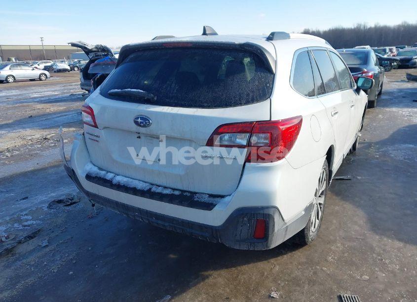 Photo 4 of 2018 Subaru Outback 2.5I TOURING (VIN 4S4BSATC4J3341170)