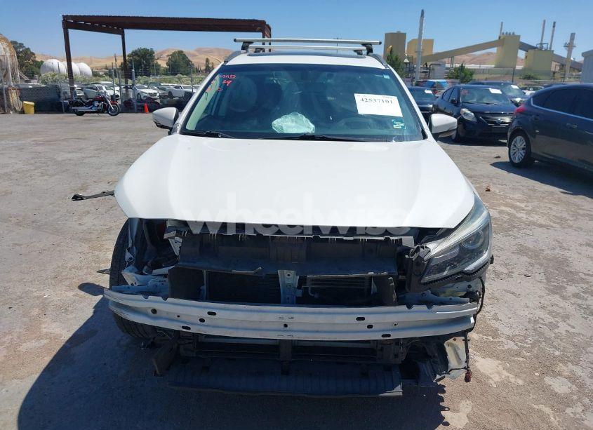 Photo 13 of 2018 Subaru Outback 2.5I TOURING (VIN 4S4BSATC5J3302975)