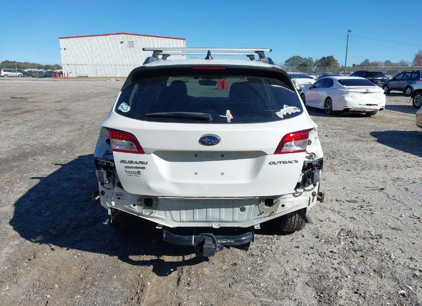 Photo 17 of 2018 Subaru Outback 2.5I TOURING (VIN 4S4BSATC6J3348556)