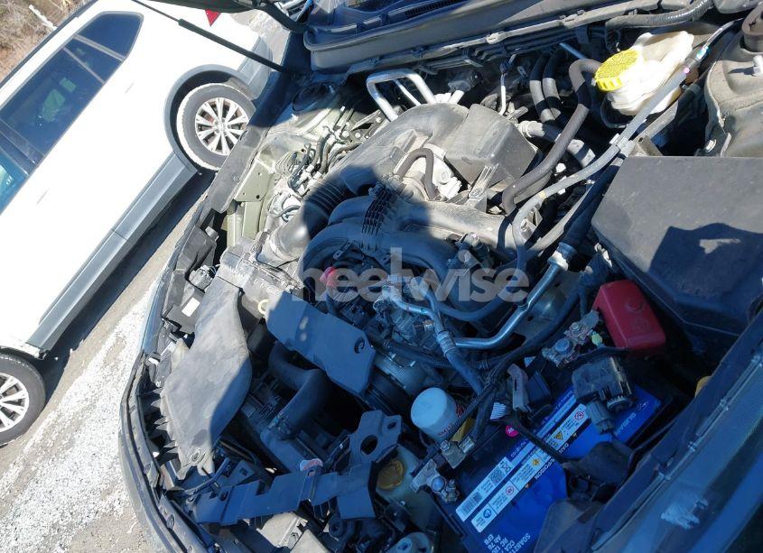 Photo 10 of 2019 Subaru Outback 2.5I TOURING (VIN 4S4BSATC7K3272301)