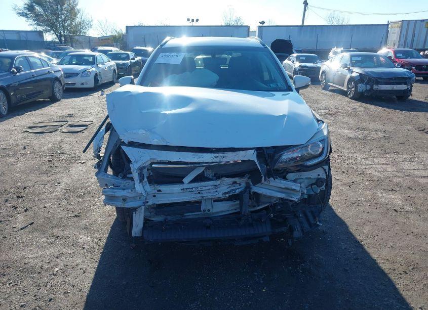 Photo 12 of 2018 Subaru Outback 2.5I TOURING (VIN 4S4BSATCXJ3294033)