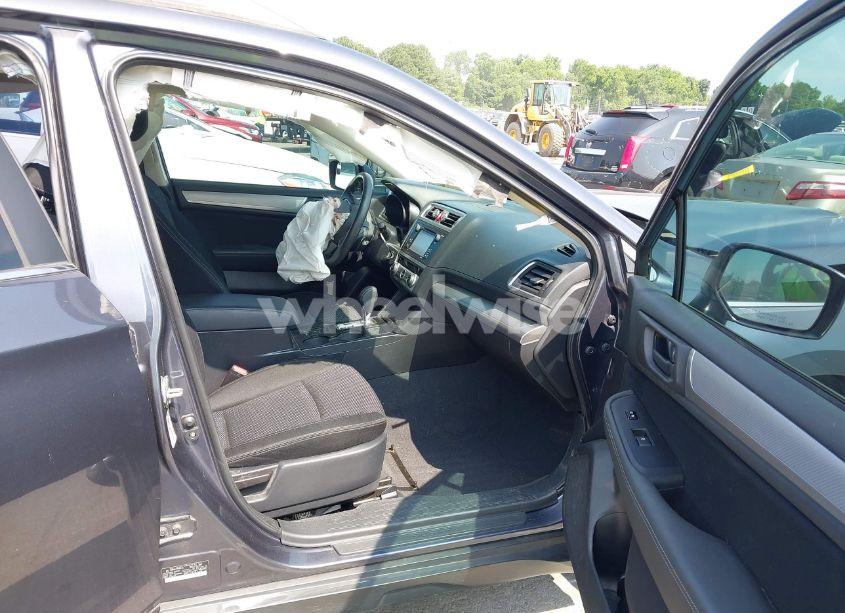 Photo 5 of 2016 Subaru Outback 2.5I (VIN 4S4BSBAC3G3361198)