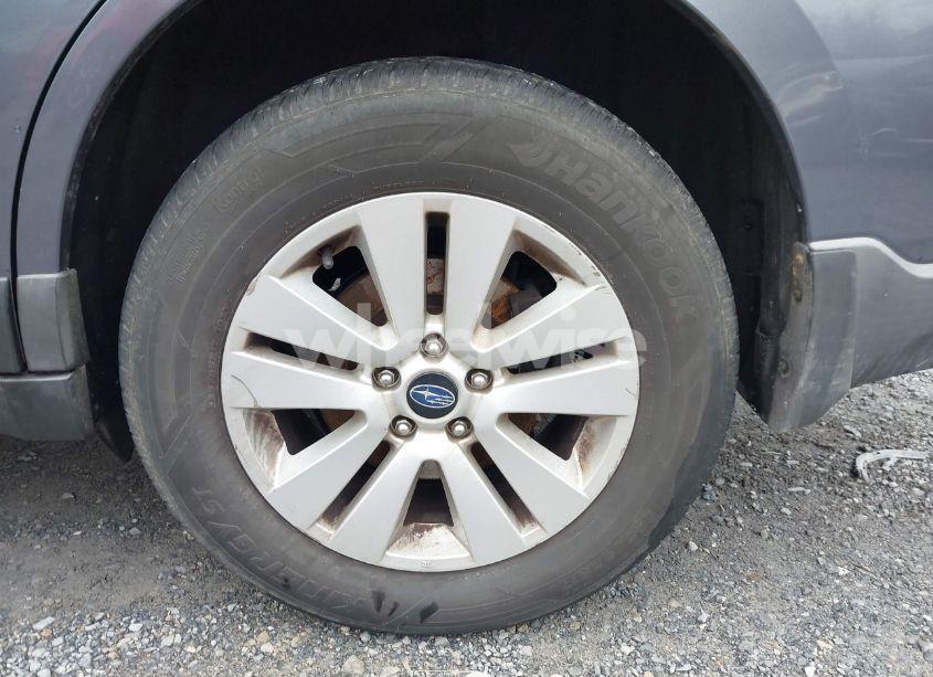 Photo 12 of 2015 Subaru Outback 2.5I PREMIUM (VIN 4S4BSBCC2F3201227)