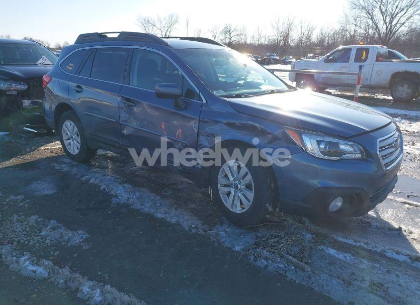 2015 Subaru Outback 2.5I PREMIUM (VIN 4S4BSBCC7F3221845) main photo