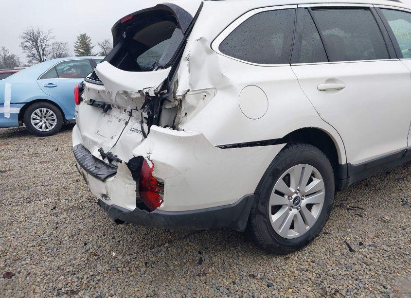 Photo 18 of 2015 Subaru Outback 2.5I PREMIUM (VIN 4S4BSBFC0F3261342)