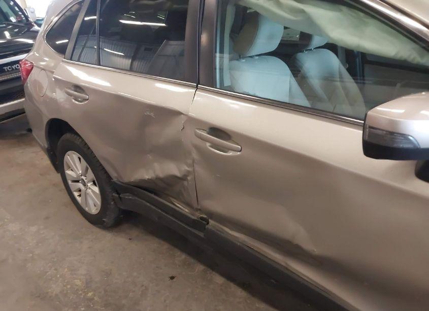 Photo 6 of 2016 Subaru Outback 2.5I PREMIUM (VIN 4S4BSBFC6G3203530)
