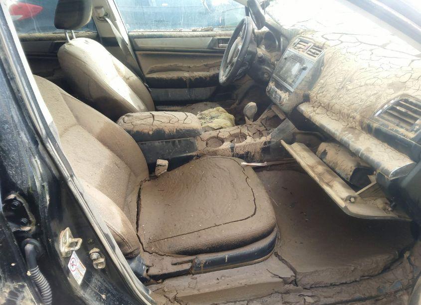 Photo 5 of 2016 Subaru Outback 2.5I PREMIUM (VIN 4S4BSBFC6G3306429)