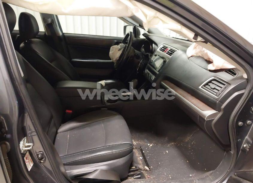 Photo 5 of 2016 Subaru Outback 2.5I LIMITED (VIN 4S4BSBJC7G3233577)