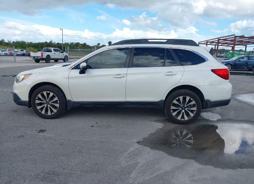 Photo 14 of 2015 Subaru Outback 2.5I LIMITED (VIN 4S4BSBJC9F3300789)