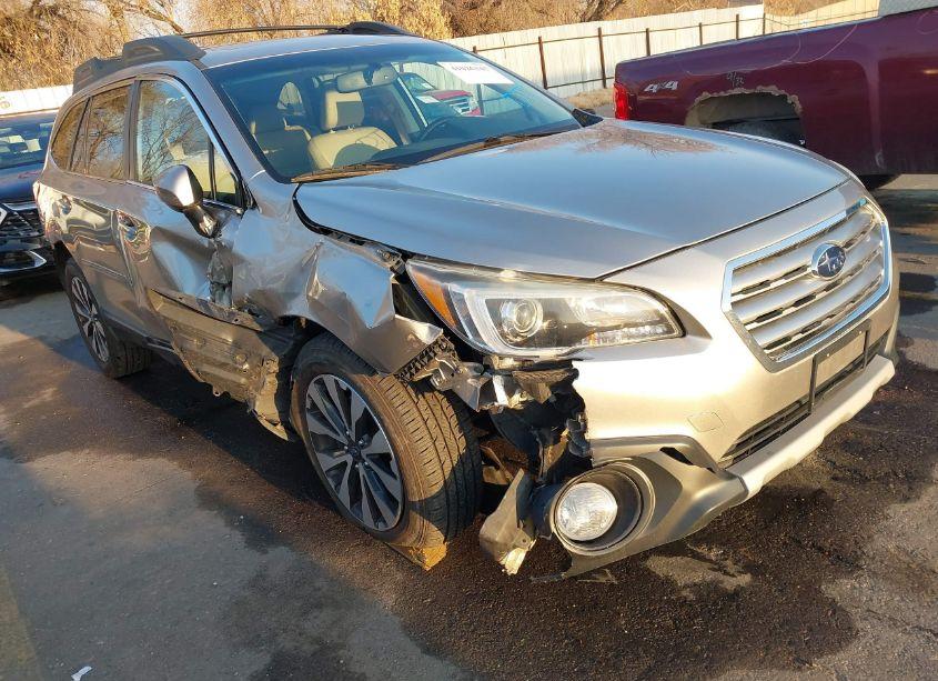 2015 Subaru Outback 2.5I LIMITED (VIN 4S4BSBLC1F3351622) main photo