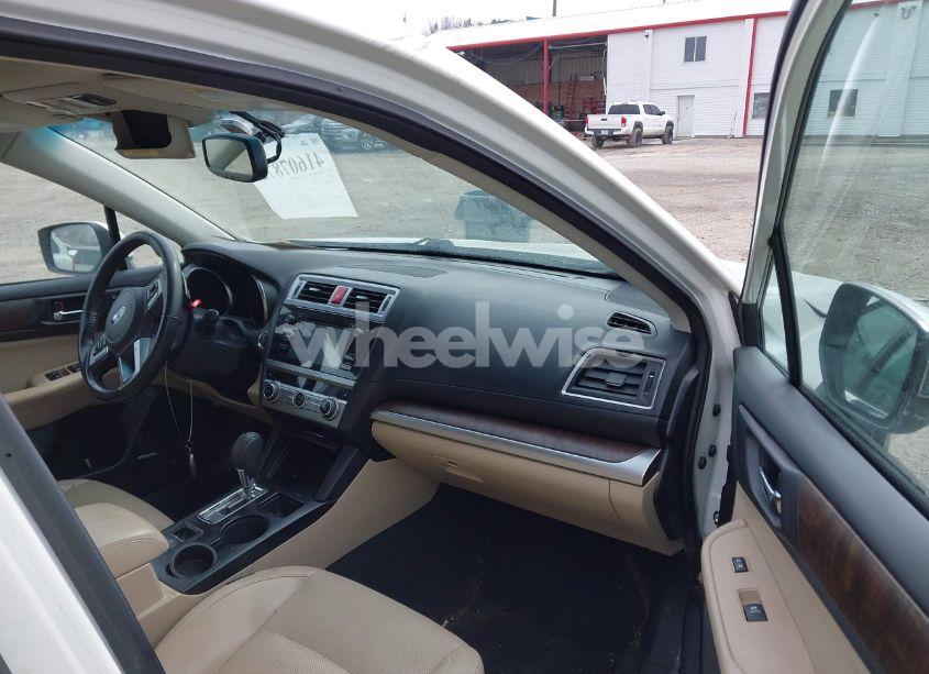 Photo 5 of 2016 Subaru Outback 2.5I LIMITED (VIN 4S4BSBLC1G3254518)