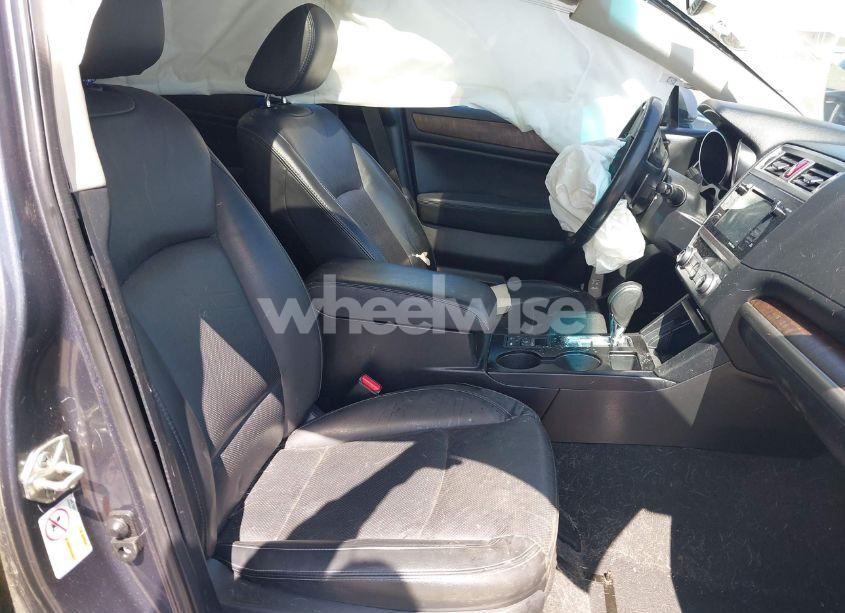 Photo 5 of 2016 Subaru Outback 2.5I LIMITED (VIN 4S4BSBLC2G3207093)