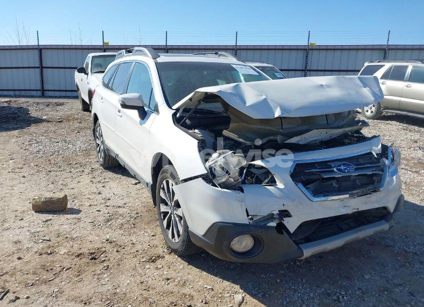 2016 Subaru Outback 2.5I LIMITED (VIN 4S4BSBLC7G3257083) main photo