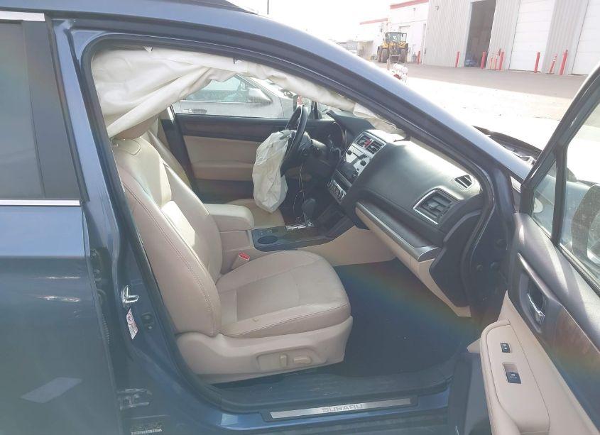 Photo 5 of 2015 Subaru Outback 2.5I LIMITED (VIN 4S4BSBLCXF3280369)