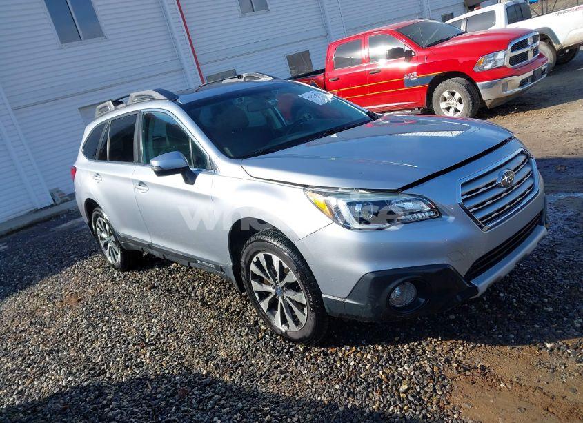 2016 Subaru Outback 2.5I LIMITED (VIN 4S4BSBNC0G3267497) main photo