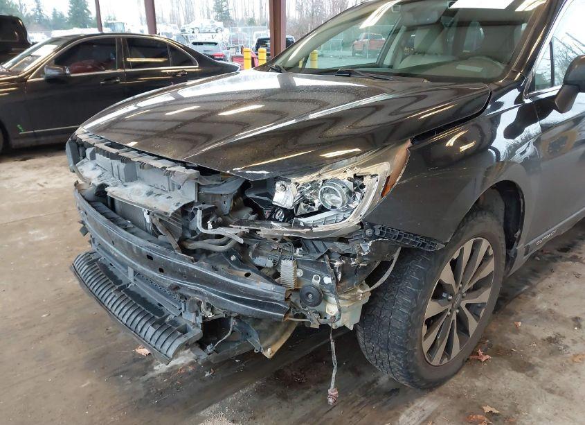 Photo 6 of 2015 Subaru Outback 2.5I LIMITED (VIN 4S4BSBNC4F3353295)