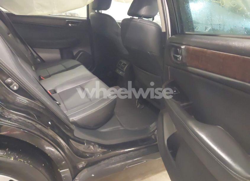 Photo 8 of 2016 Subaru Outback 2.5I LIMITED (VIN 4S4BSBNC5G3321019)