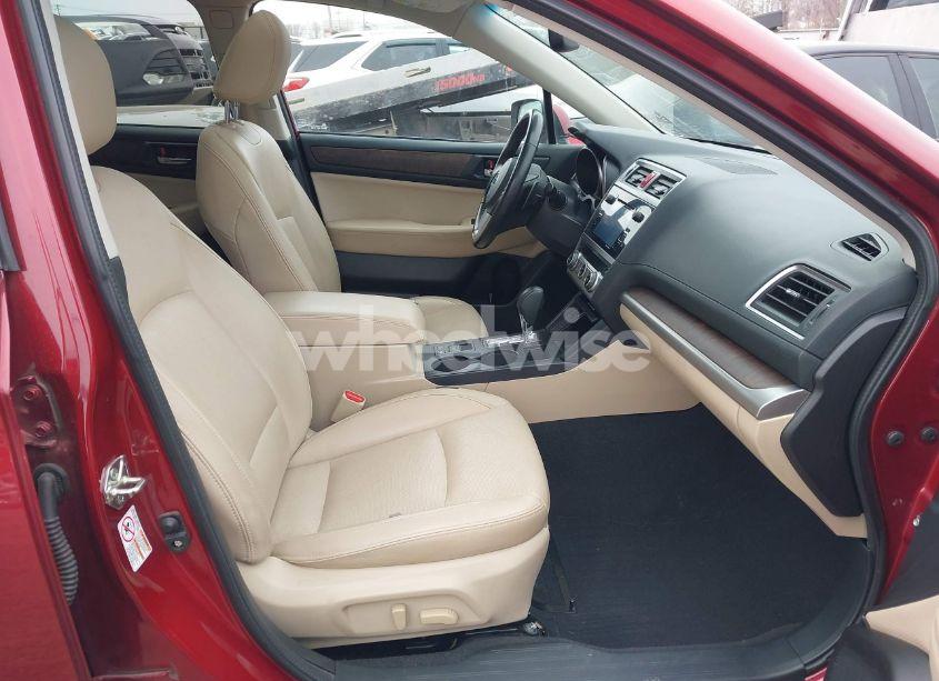 Photo 5 of 2016 Subaru Outback 2.5I LIMITED (VIN 4S4BSBNC6G3267519)