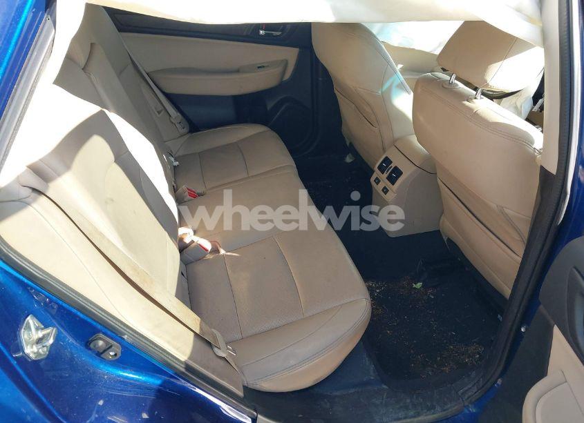 Photo 8 of 2016 Subaru Outback 3.6R LIMITED (VIN 4S4BSEJC3G3264794)