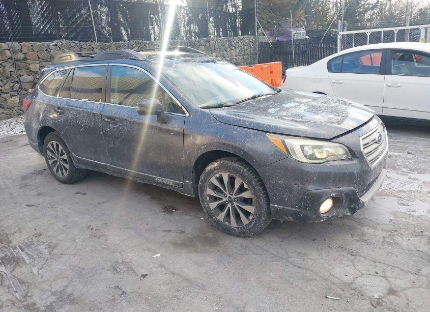 2015 Subaru Outback 3.6R LIMITED (VIN 4S4BSELC1F3346227) main photo
