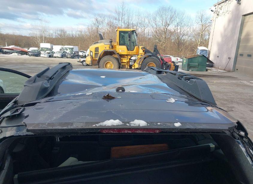 Photo 17 of 2015 Subaru Outback 3.6R LIMITED (VIN 4S4BSELC1F3346227)