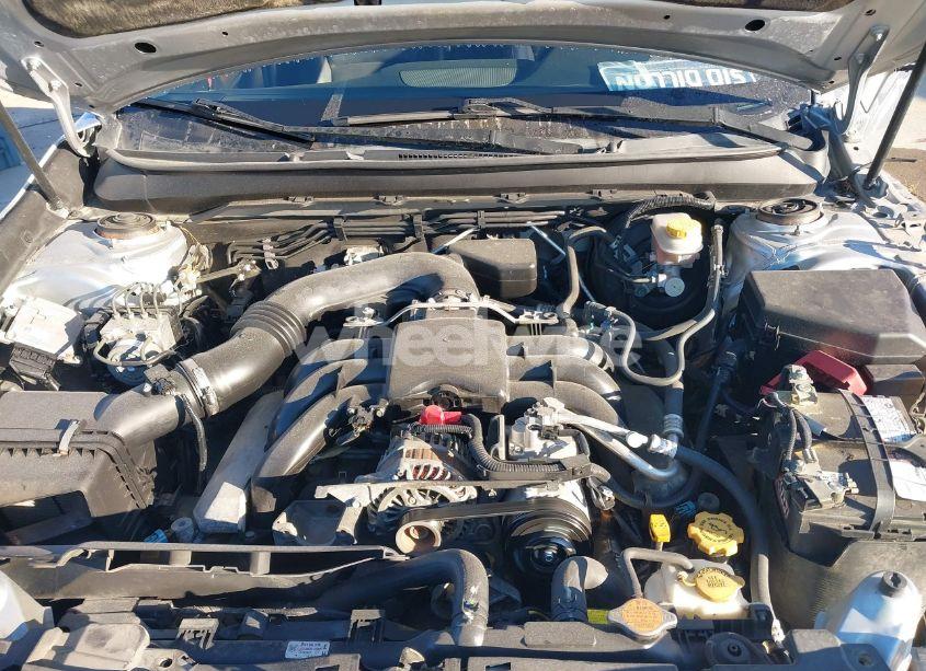 Photo 10 of 2015 Subaru Outback 3.6R LIMITED (VIN 4S4BSELC7F3209454)