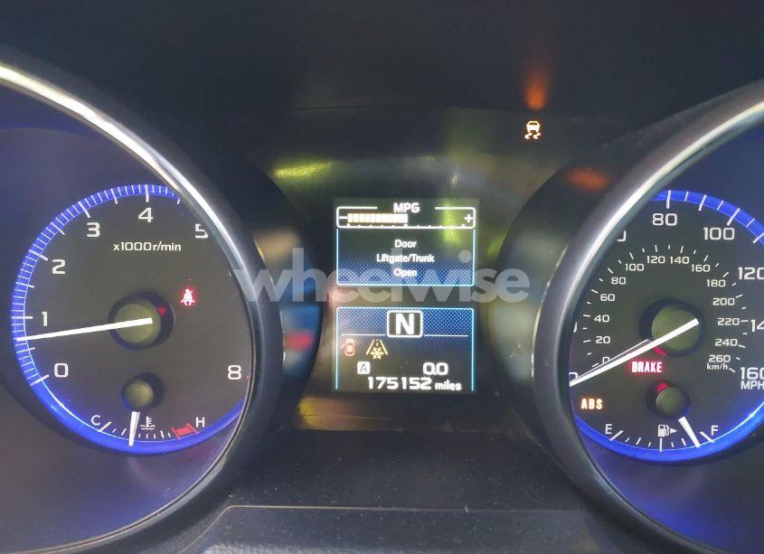 Photo 7 of 2015 Subaru Outback 3.6R LIMITED (VIN 4S4BSELC7F3209454)