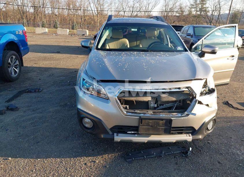 Photo 17 of 2015 Subaru Outback 3.6R LIMITED (VIN 4S4BSELC8F3297544)