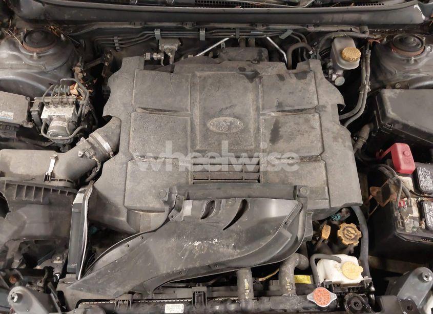 Photo 10 of 2015 Subaru Outback 3.6R LIMITED (VIN 4S4BSENC1F3221953)