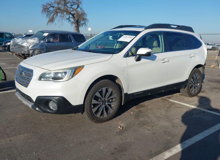 Photo 2 of 2015 Subaru Outback 3.6R LIMITED (VIN 4S4BSENC1F3259134)