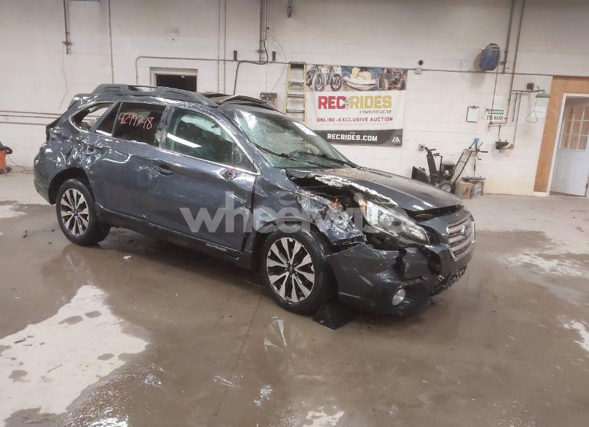 2016 Subaru Outback 3.6R LIMITED (VIN 4S4BSENC1G3349269) main photo