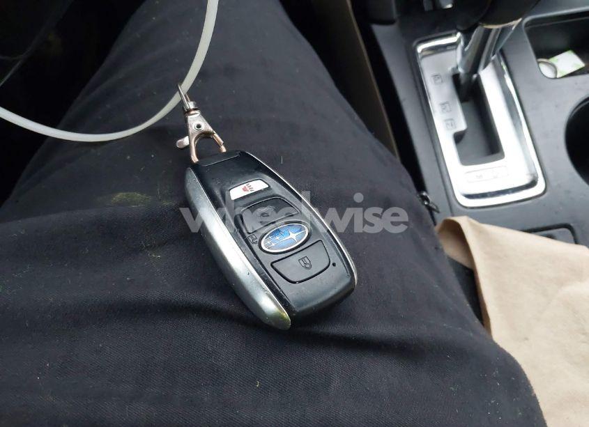 Photo 11 of 2016 Subaru Outback 3.6R LIMITED (VIN 4S4BSENC1G3350227)