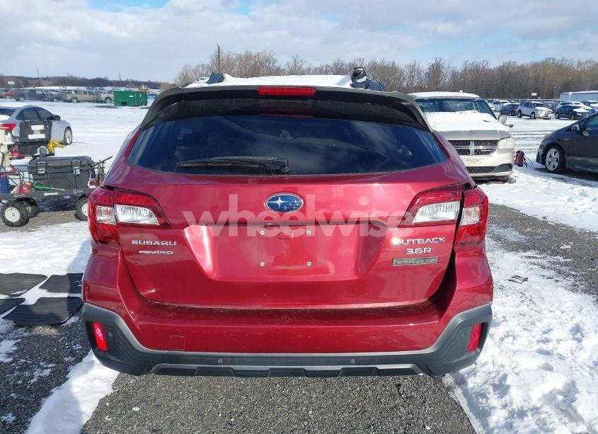 Photo 16 of 2018 Subaru Outback 3.6R LIMITED (VIN 4S4BSENC1J3221721)