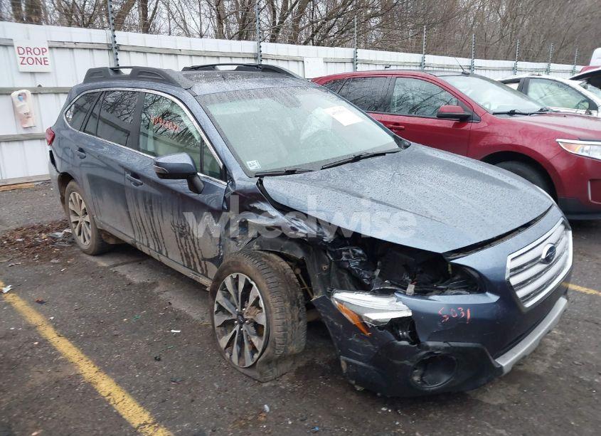 2017 Subaru Outback 3.6R LIMITED (VIN 4S4BSENC2H3332949) main photo