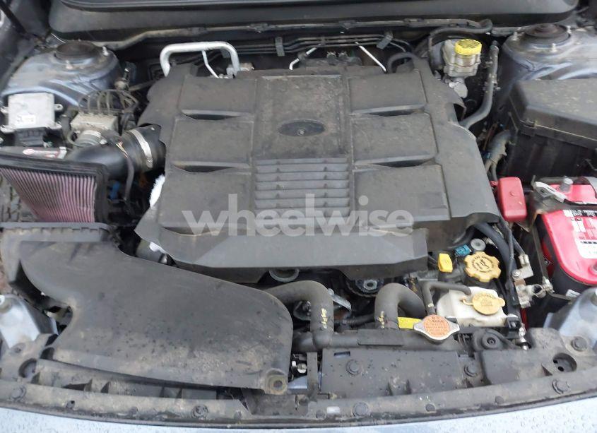 Photo 10 of 2017 Subaru Outback 3.6R LIMITED (VIN 4S4BSENC2H3332949)