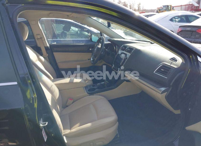 Photo 5 of 2019 Subaru Outback 3.6R LIMITED (VIN 4S4BSENC2K3209403)