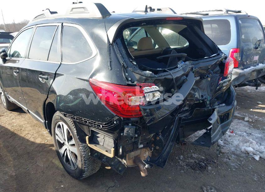 Photo 6 of 2019 Subaru Outback 3.6R LIMITED (VIN 4S4BSENC2K3209403)