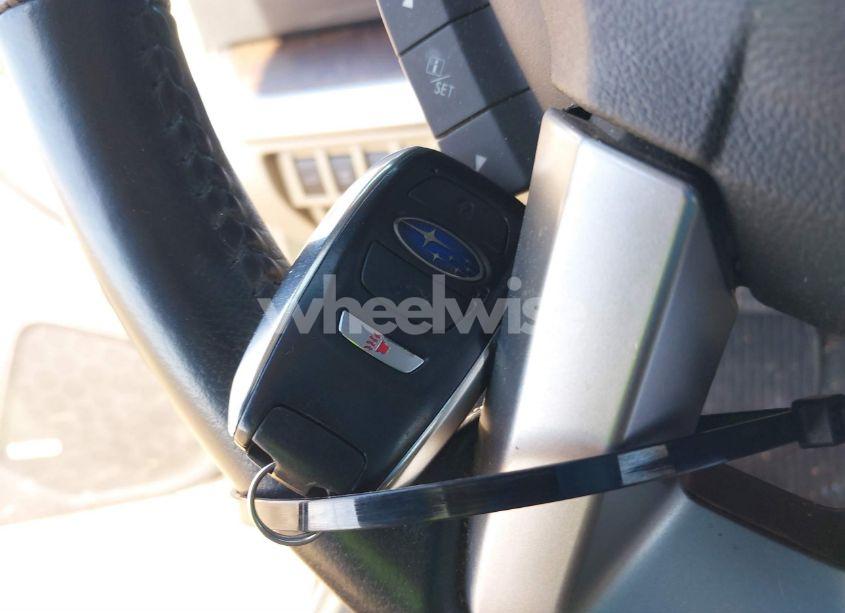 Photo 11 of 2016 Subaru Outback 3.6R LIMITED (VIN 4S4BSENC3G3224273)