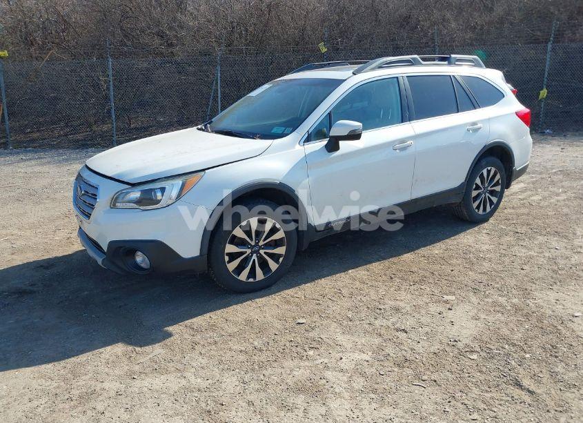 Photo 2 of 2016 Subaru Outback 3.6R LIMITED (VIN 4S4BSENC3G3224273)