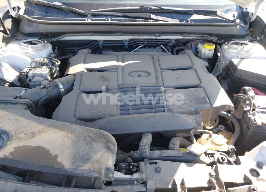 Photo 10 of 2016 Subaru Outback 3.6R LIMITED (VIN 4S4BSENC3G3303295)