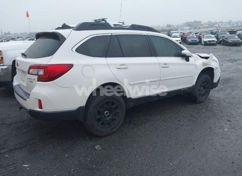 Photo 4 of 2016 Subaru Outback 3.6R LIMITED (VIN 4S4BSENC3G3303295)