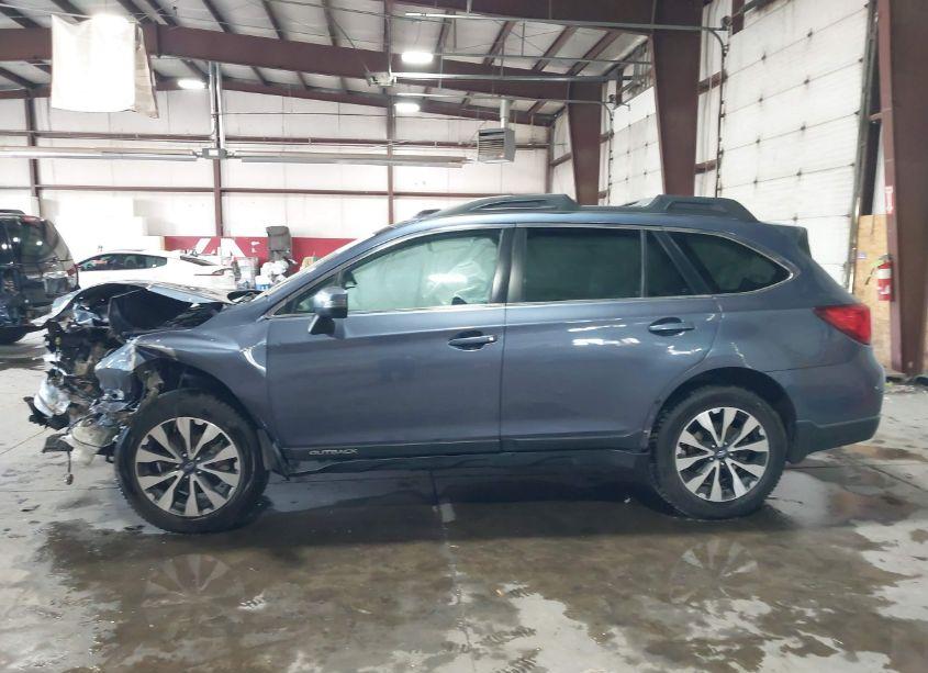 Photo 15 of 2017 Subaru Outback 3.6R LIMITED (VIN 4S4BSENC3H3327209)
