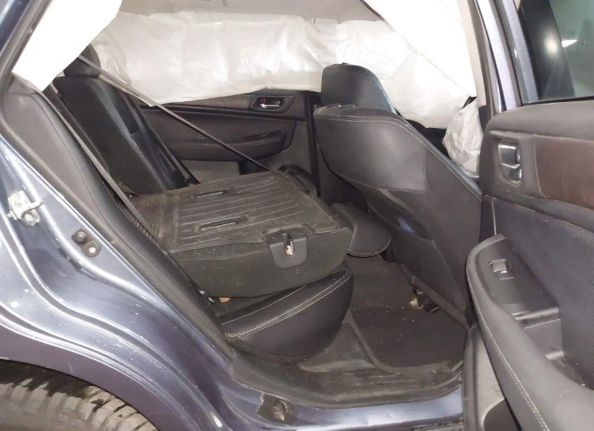 Photo 8 of 2017 Subaru Outback 3.6R LIMITED (VIN 4S4BSENC3H3327209)