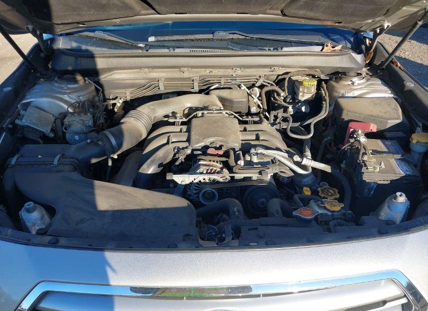 Photo 10 of 2016 Subaru Outback 3.6R LIMITED (VIN 4S4BSENC4G3341053)