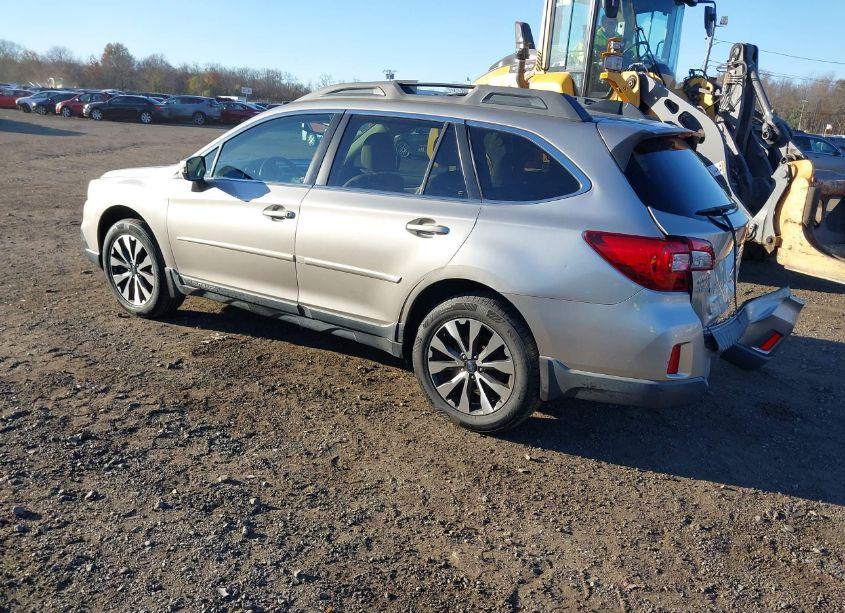 Photo 3 of 2016 Subaru Outback 3.6R LIMITED (VIN 4S4BSENC4G3341053)