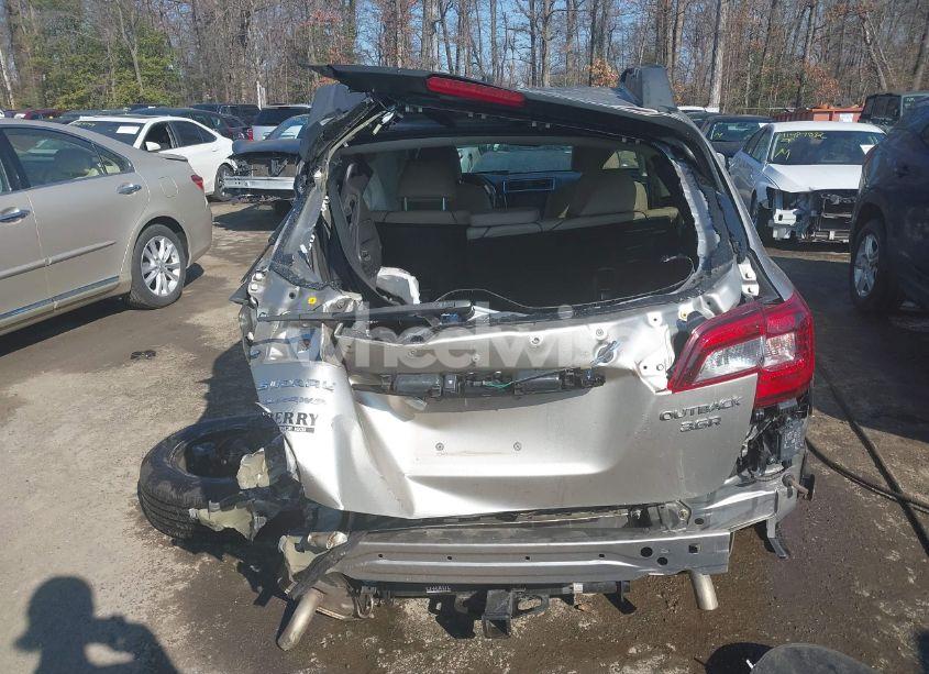 Photo 17 of 2018 Subaru Outback 3.6R LIMITED (VIN 4S4BSENC4J3214309)