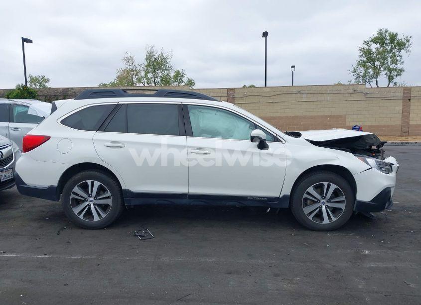 Photo 13 of 2019 Subaru Outback 3.6R LIMITED (VIN 4S4BSENC4K3278965)